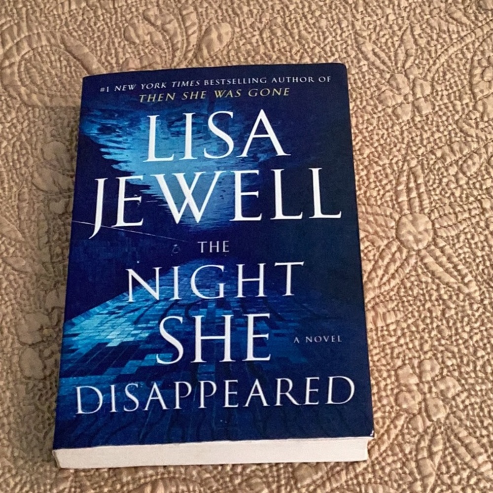📚THE NIGHT SHE DISAPPEARED.
